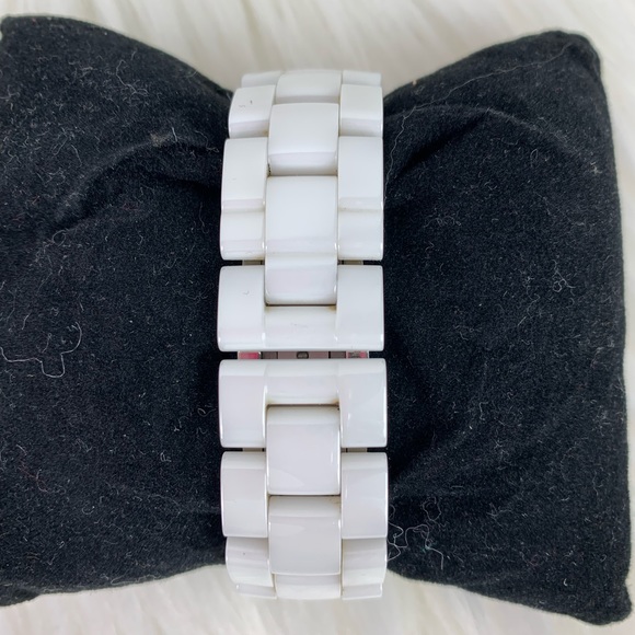 Chanel White Mother Of Pearl/ Diamond Watch J12 - Picture 4 of 9